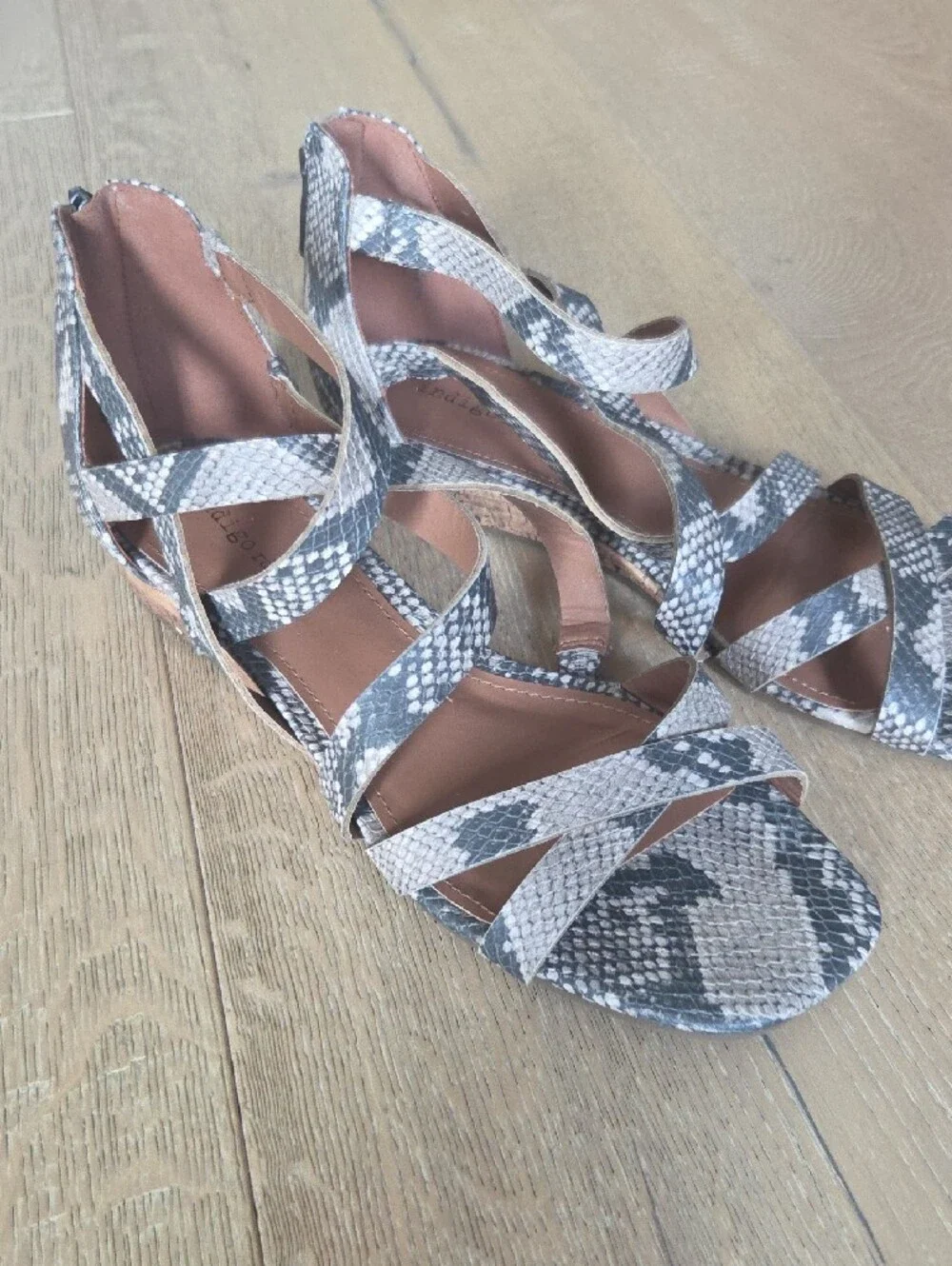 Indigo Rd Snakeskin Pattern Sandals - Gray/Ivory, Size 10, Like New.